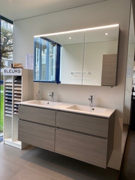 SLEURS 140 SLEURS 140